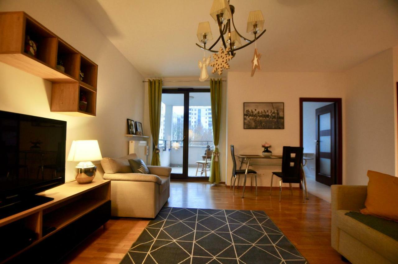 Mlociny Metro Apartment Varşovia Exterior foto