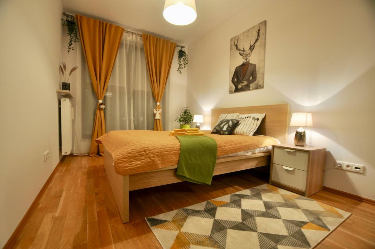 Mlociny Metro Apartment Varşovia Exterior foto