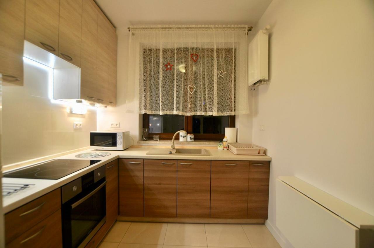 Mlociny Metro Apartment Varşovia Exterior foto